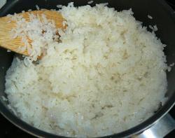 Cooked sushi rice