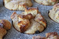 FRENCH TOAST MUFFINS.