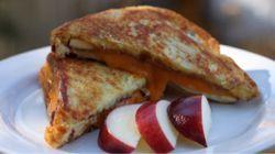 FRENCH TOAST GRILLED CHEESE WITH APPLES (Rachel Ray Recipe)