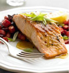 SALMON - Peppered Salmon with Roasted Root Vegetables