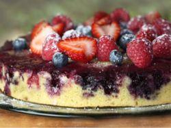 CAKE - Berry Upside-Down Cornmeal Cake