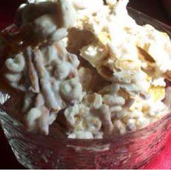 White chocolate party mix