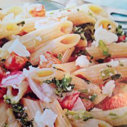 Spinach pasta salad