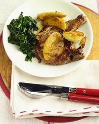 Pork Chops with Shallots and Apples